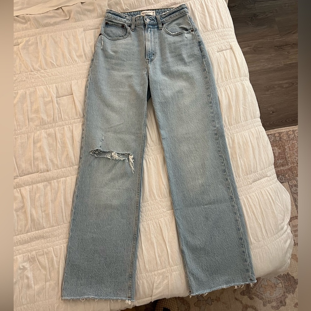 Women’s Abercrombie & Fitch Jeans